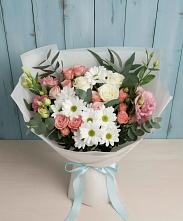 Букет цветов из:  Розы, Лизиантусы и Хризантемы в Лабытнангах
