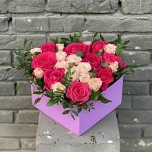 Цветочная композиция из Розы в коробке в Лабытнангах