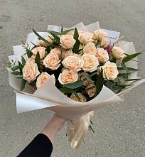 Букет Кремовые розы Латте в Лабытнангах