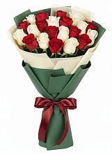 Букет Микс из красных и белых роз #REPLACE_PRED# Лабытнангах