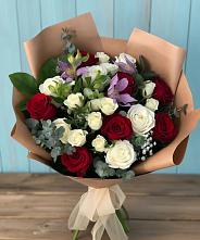 Букет цветов из:  Розы и Альстромерии #REPLACE_PRED# Лабытнангах