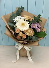 Букет цветов из:  Герберы и Хризантемы #REPLACE_PRED# Лабытнангах