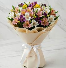Букет цветов из:  Альстромерии в Лабытнангах