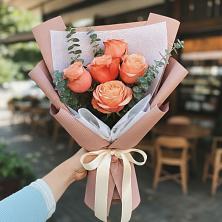 Букет цветов из:  Розы в Лабытнангах