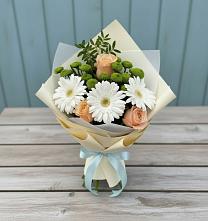 Букет цветов из:  Герберы, Розы и Хризантемы в Лабытнангах