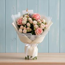 Букет цветов из:  Розы в Лабытнангах