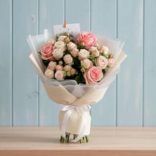 Букет цветов из:  Розы в Лабытнангах